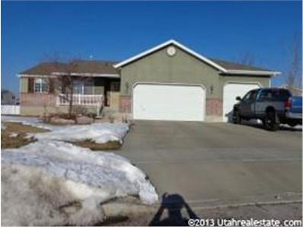 159 E 2275 S, Clearfield, UT 84015
