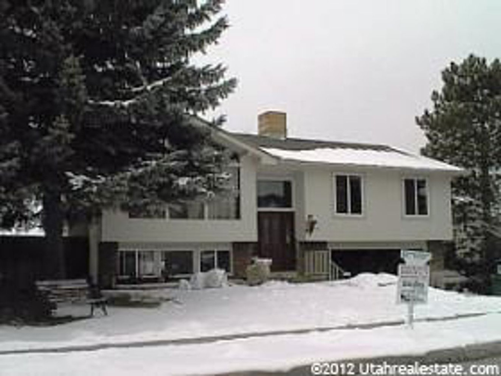 9182 Morningview Dr, Sandy, UT 84094