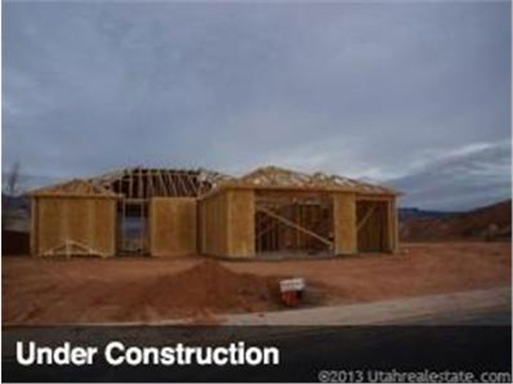 63 E 700 N, La Verkin, UT 84745