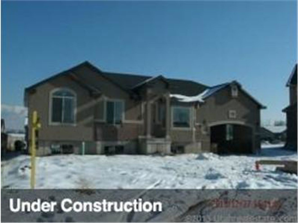 1138 S 1375 W, Clearfield, UT 84015