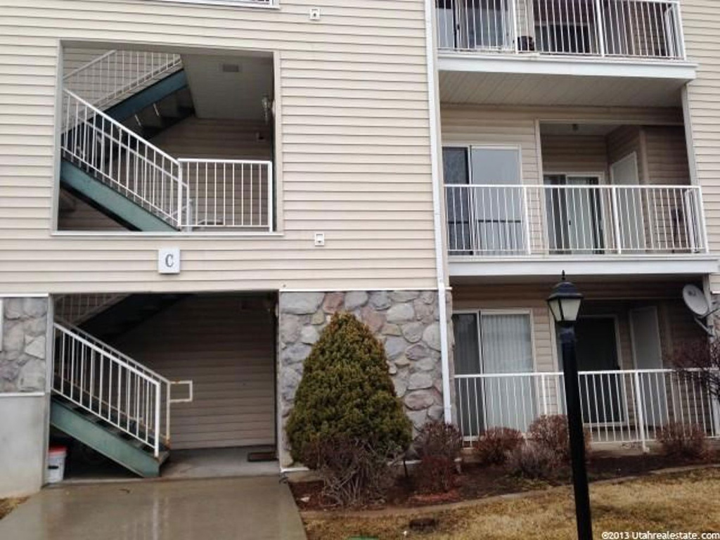 490 E 700 S #C32, Clearfield, UT 84015