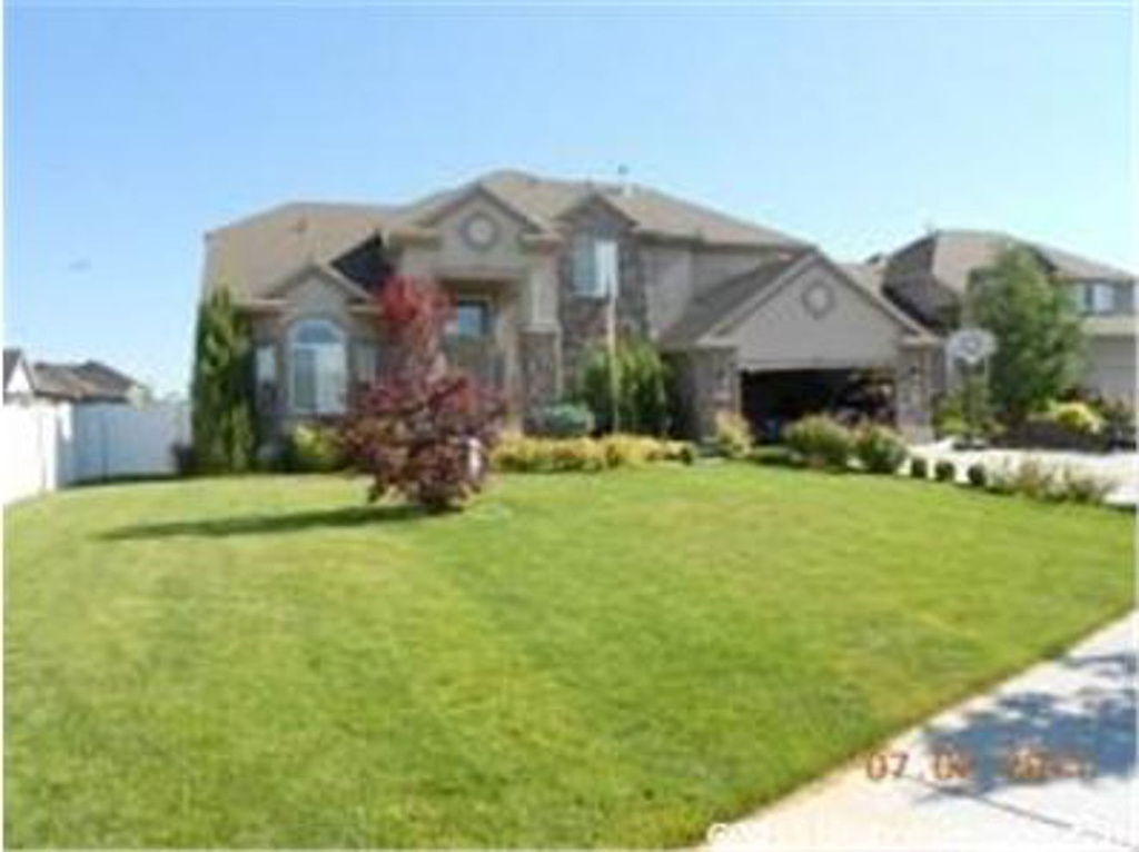 289 E 1975 S, Clearfield, UT 84015