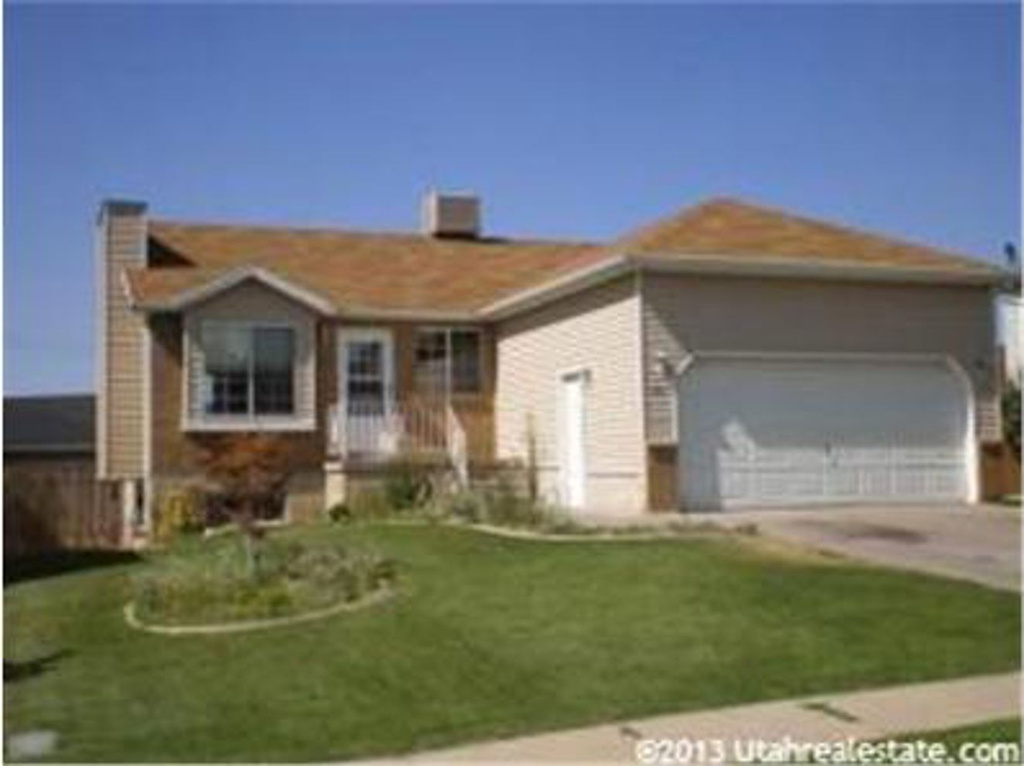 3472 W 4825 S, Roy, UT 84067
