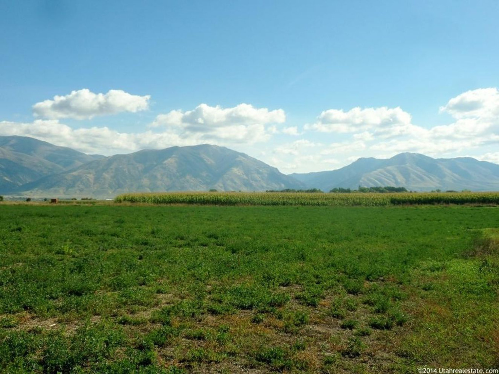 945 E Main St #5, Wellsville, UT 84339