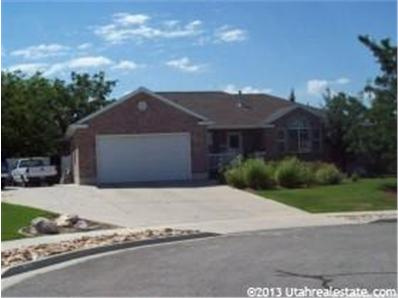 1417 W 1360 N, Clinton, UT 84015