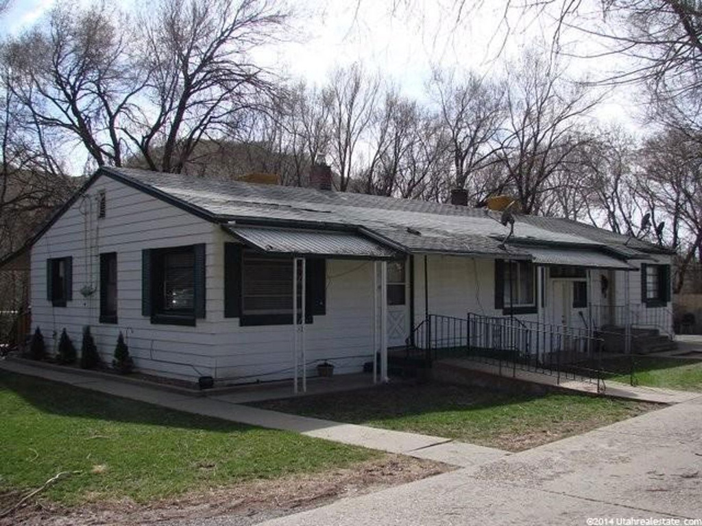1774 E Valley Dr S, Ogden, UT 84401