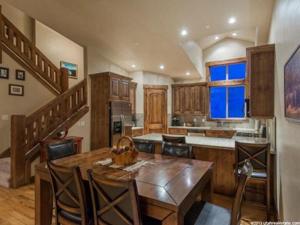 115 Crestview Cir, Park City, UT 84098