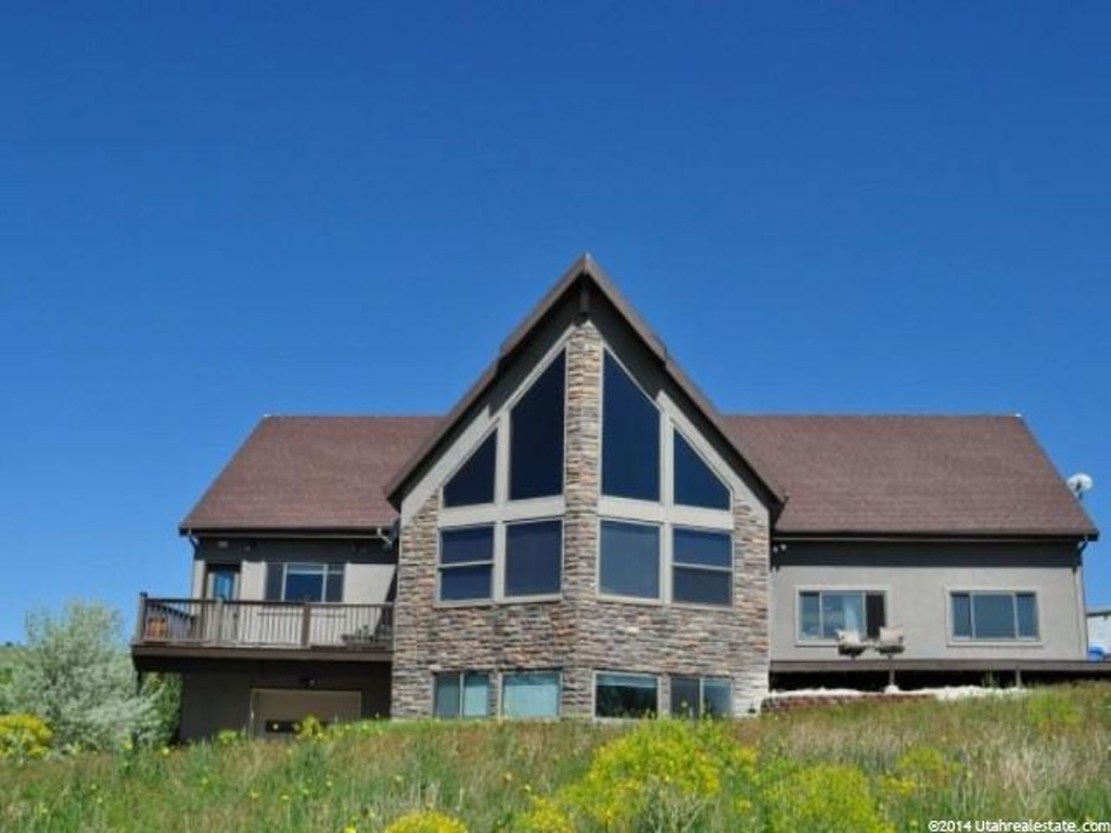 7075 W 2000 N, Petersboro, UT 84325