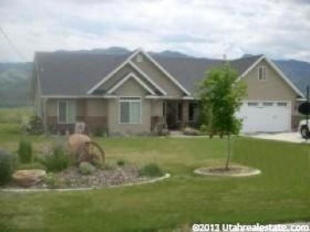 557 S 800 E, Lewiston, UT 84320