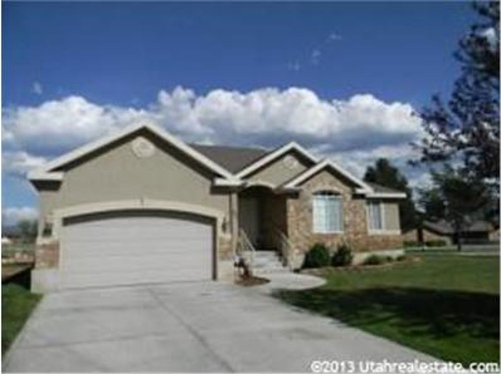 185 S 200 E, Midway, UT 84049