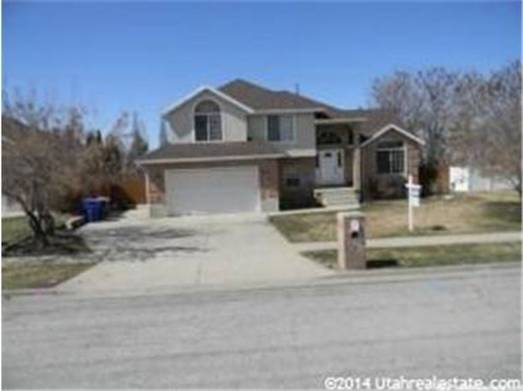4897 S 1150 E, Ogden, UT 84403