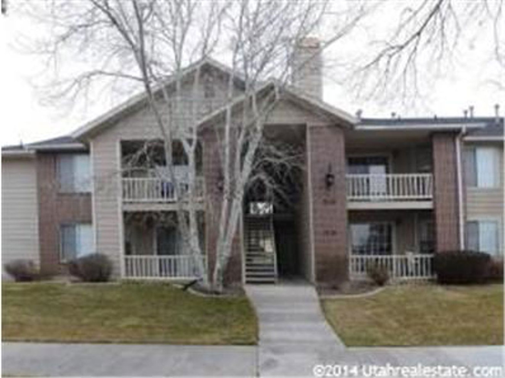 2095 S Main St #24, Bountiful, UT 84010