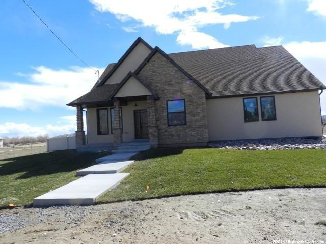 2066 E 2500 S, Vernal, UT 84078