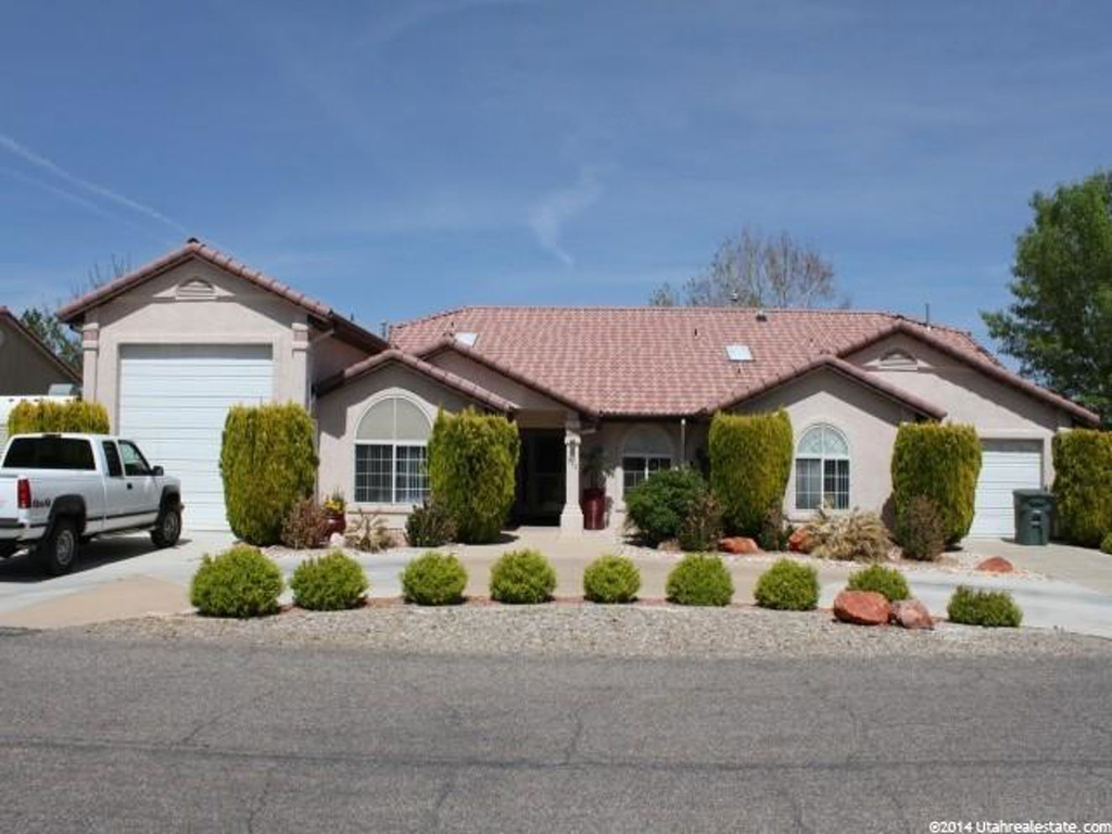 833 E Harrison S, St. George, UT 84790