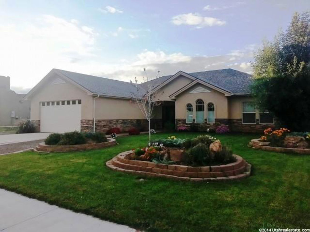 536 Gala Ave, Moab, UT 84532