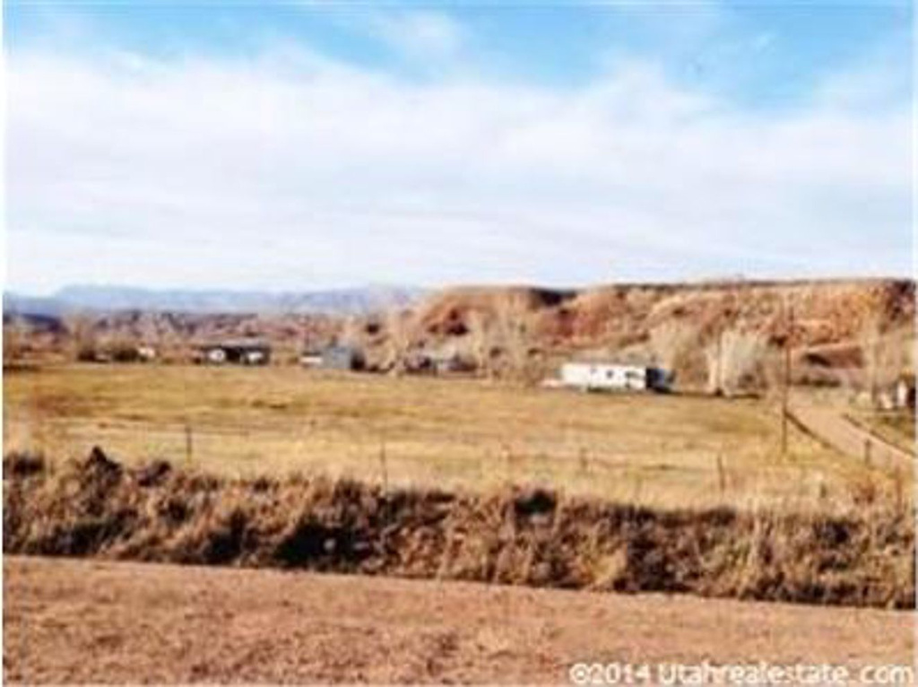 495 E 2730 N, Roosevelt, UT 84066