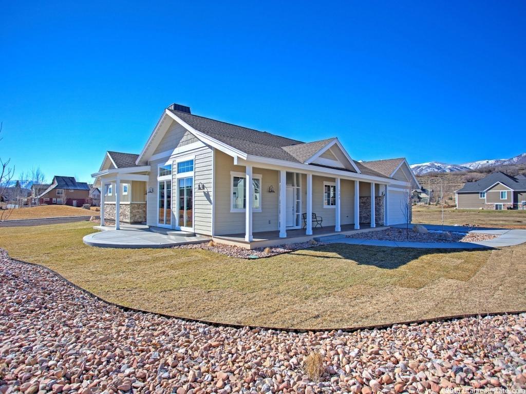 584 E Dutch Summit Ct, Midway, UT 84049