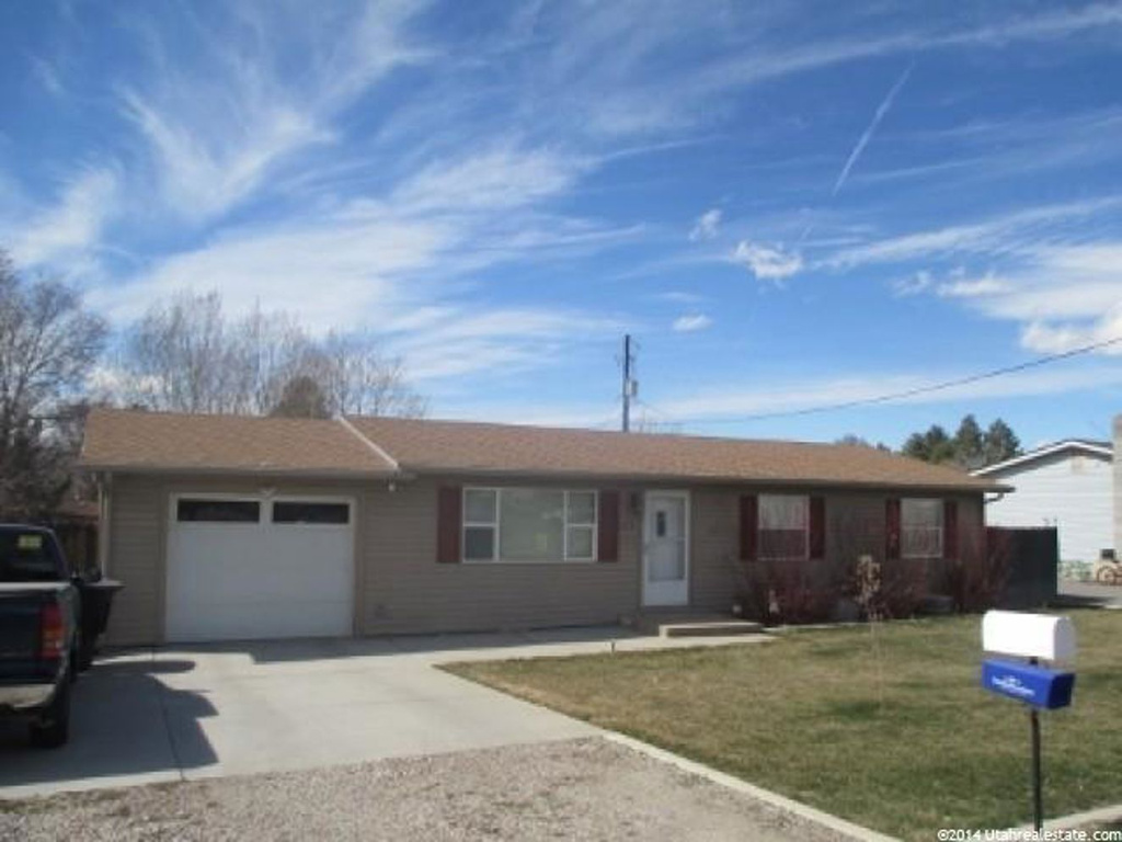 114 S 180 E, Malad City, ID 83252