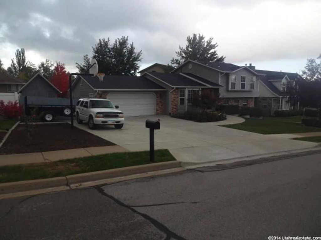 196 E 1975 N, Centerville, UT 84014