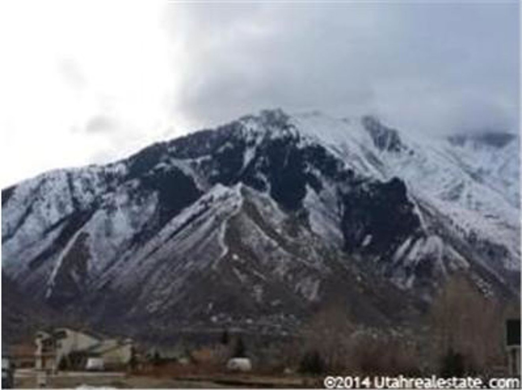 788 E 1400 N #8, Mapleton, UT 84664