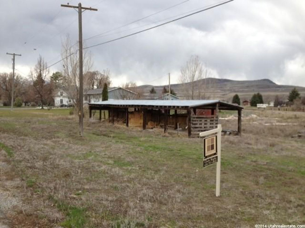 245 S 200 W, Newton, UT 84327