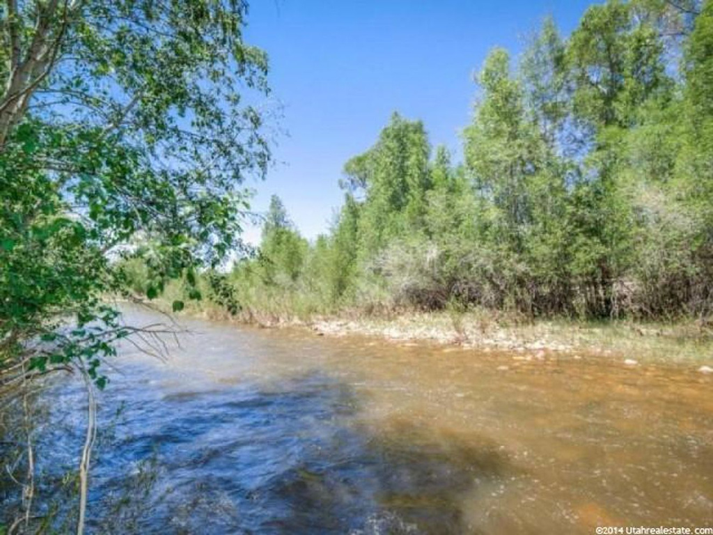 4359 N Millrace Rd, Oakley, UT 84055