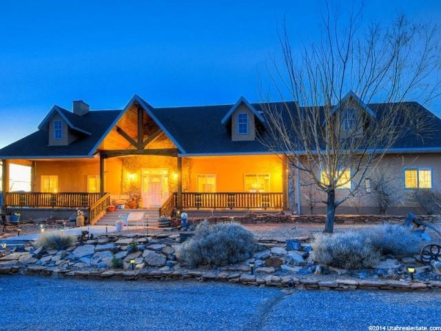 250 S Pine Dr, Torrey, UT 84775