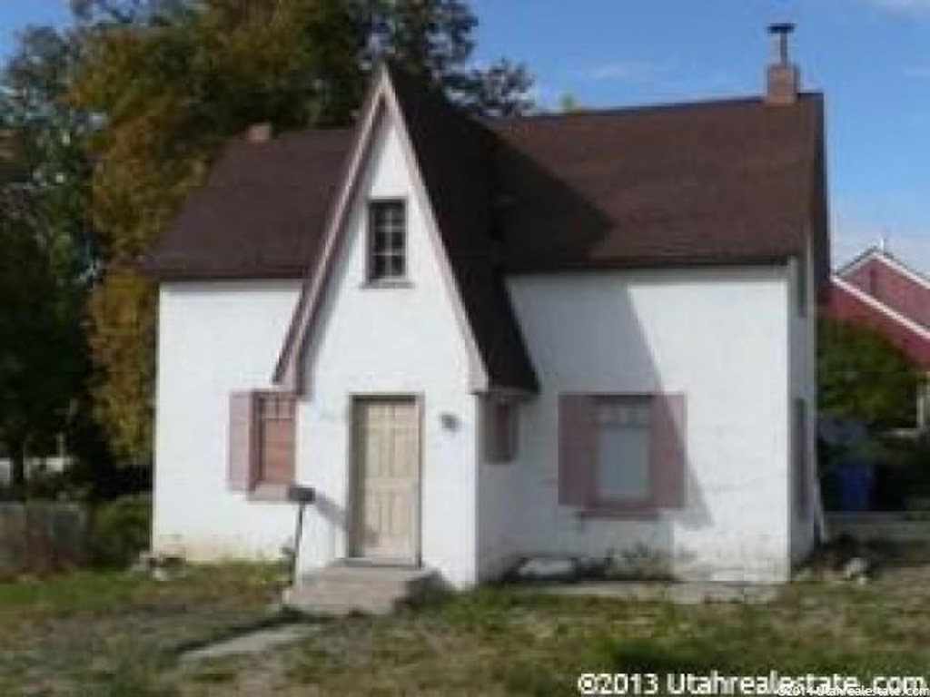 297 E 400 N, Logan, UT 84321