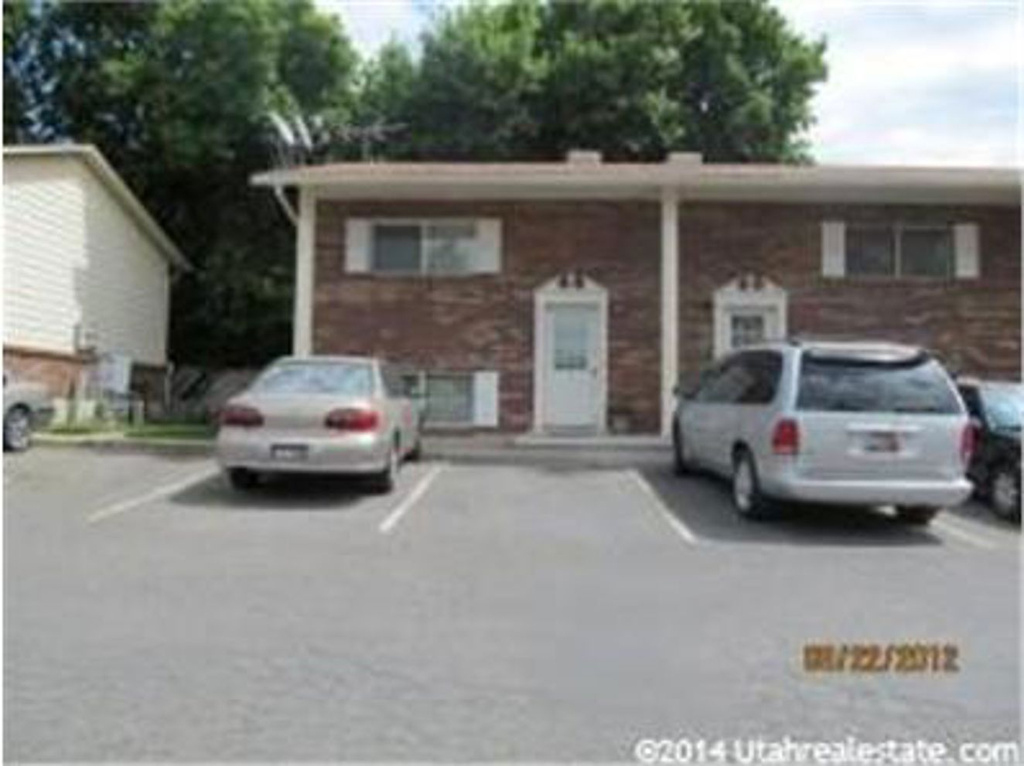111 E Center St #1D, Clearfield, UT 84015