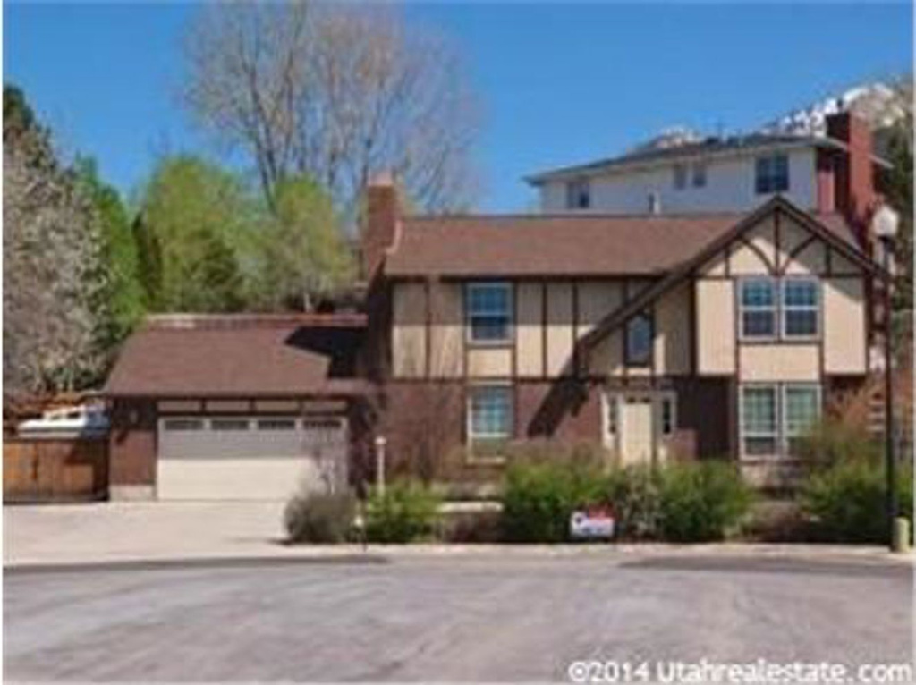 2430 E 10305 S, Sandy, UT 84092