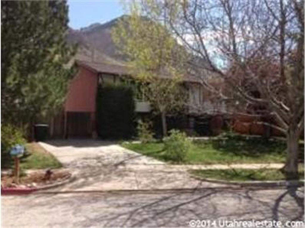 978 N 975 E, Ogden, UT 84404