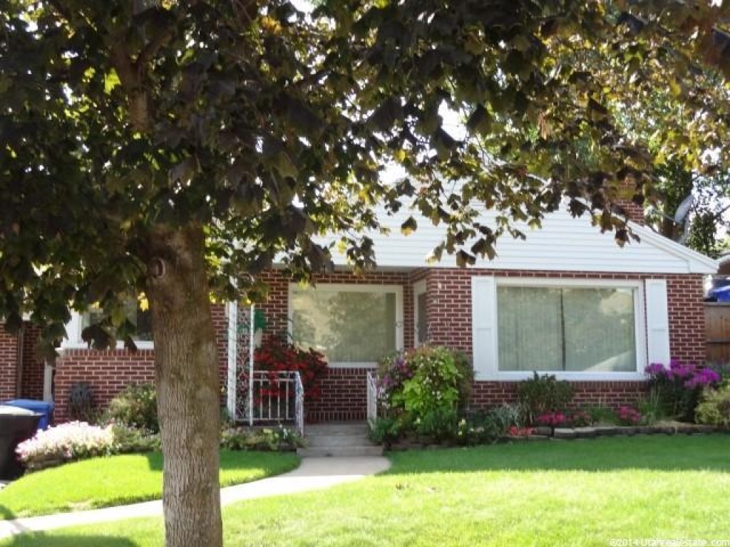 355 S 600 East E, River Heights, UT 84321