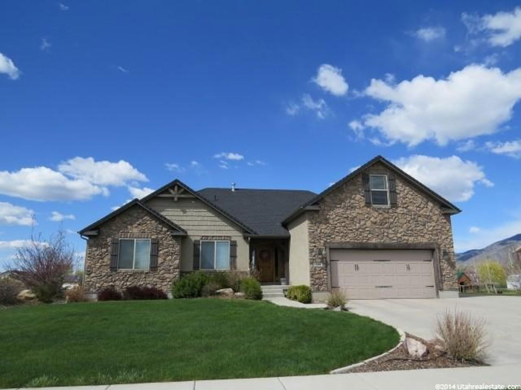 399 W 3400 S, Nibley, UT 84321