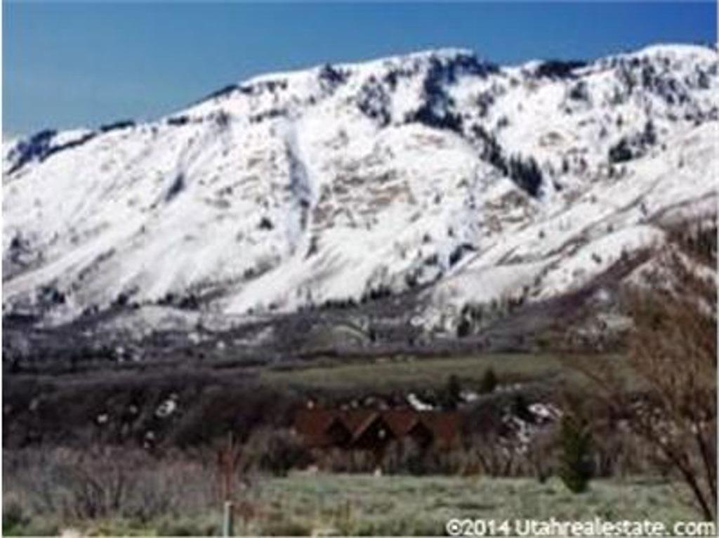 1963 E 6925 N #14, Eden, UT 84310