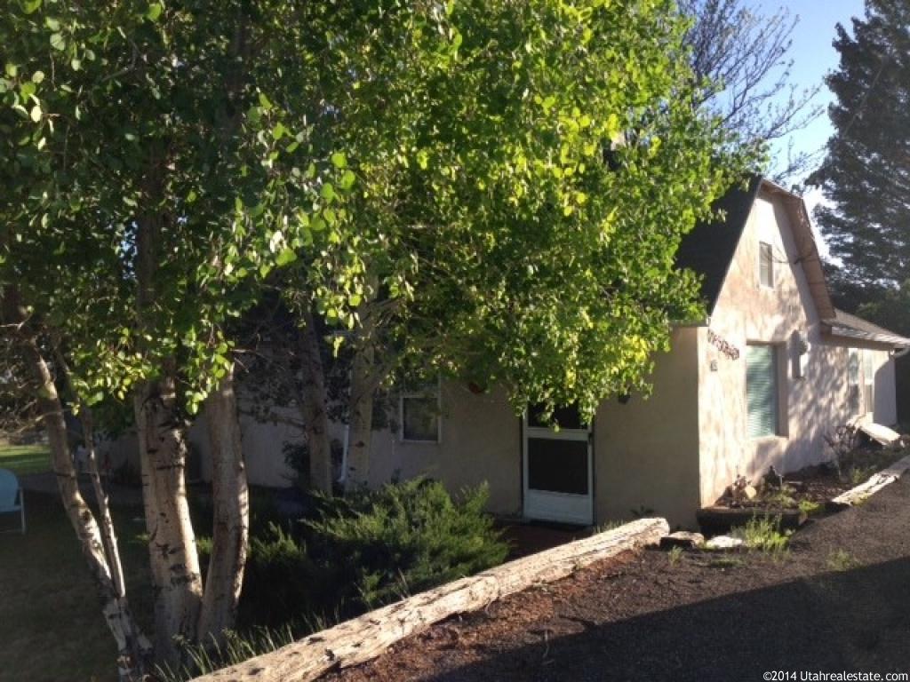 165 W 100 St N, Fremont, UT 84747