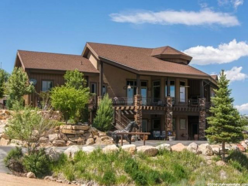 315 Fox Run Holw, Wanship, UT 84017