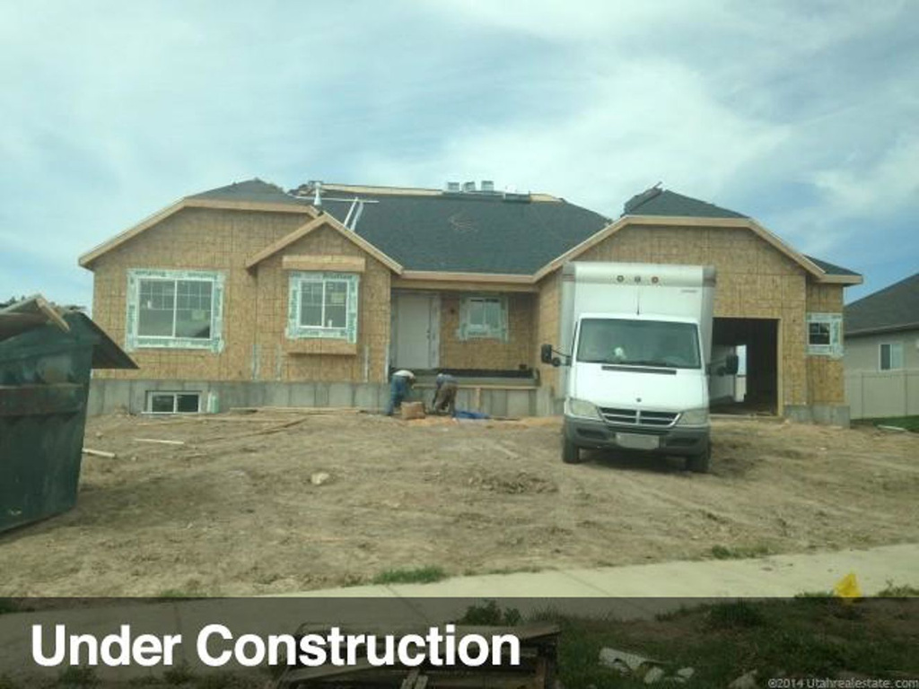 1102 S 1925 W, Syracuse, UT 84075