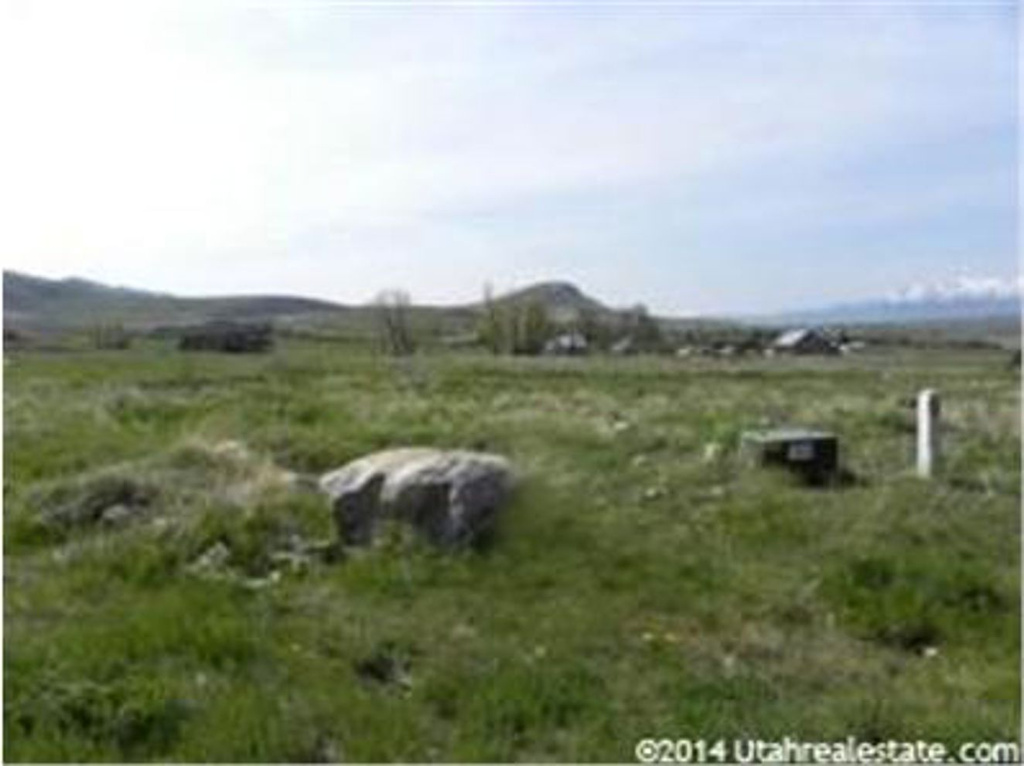 60 E 800 S #14, Richmond, UT 84333