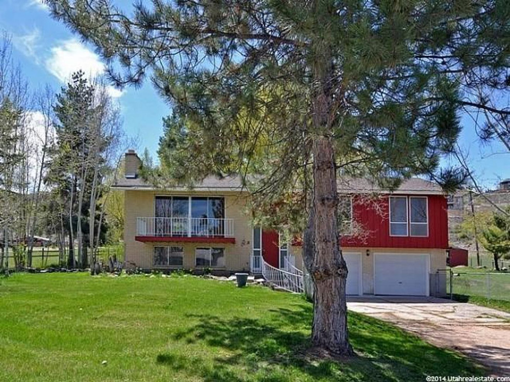 6719 E 950 S, Huntsville, UT 84317