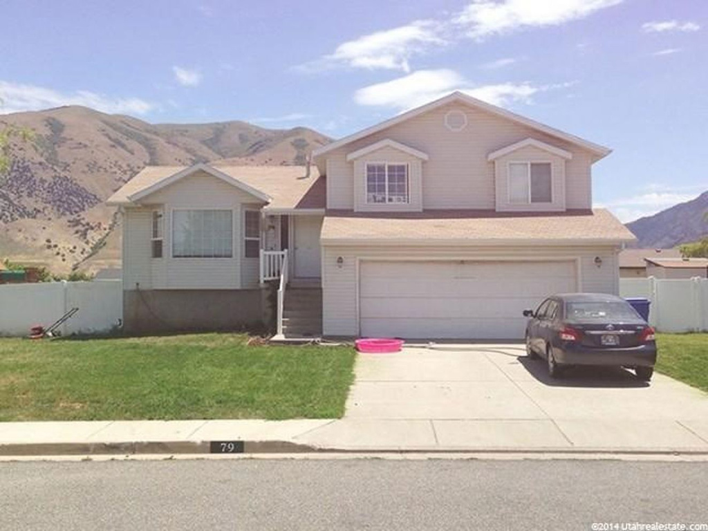 79 S 1070 E, Hyrum, UT 84319