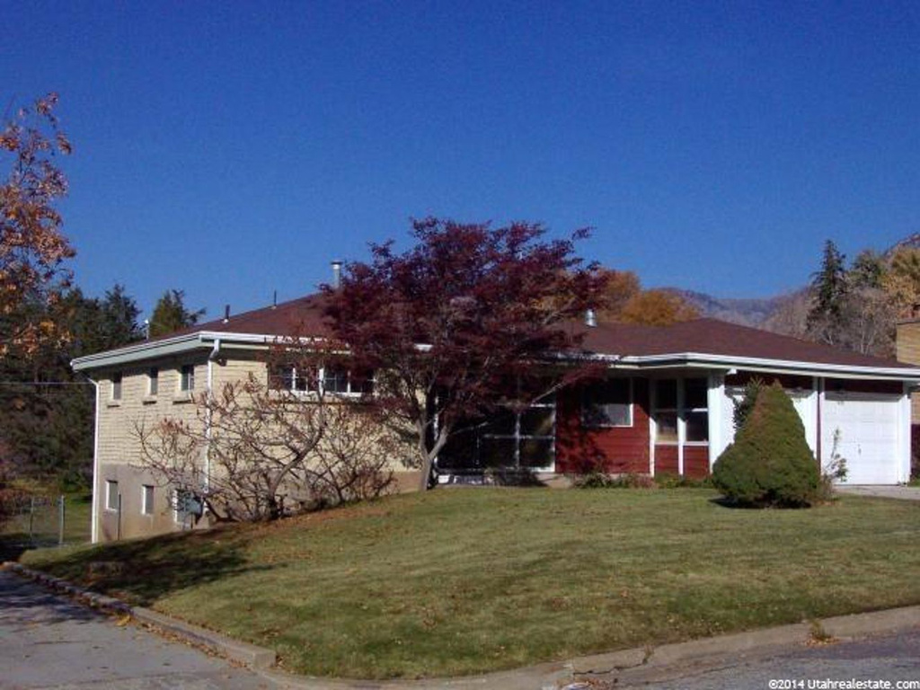 1430 E Kingston Dr, Ogden, UT 84401