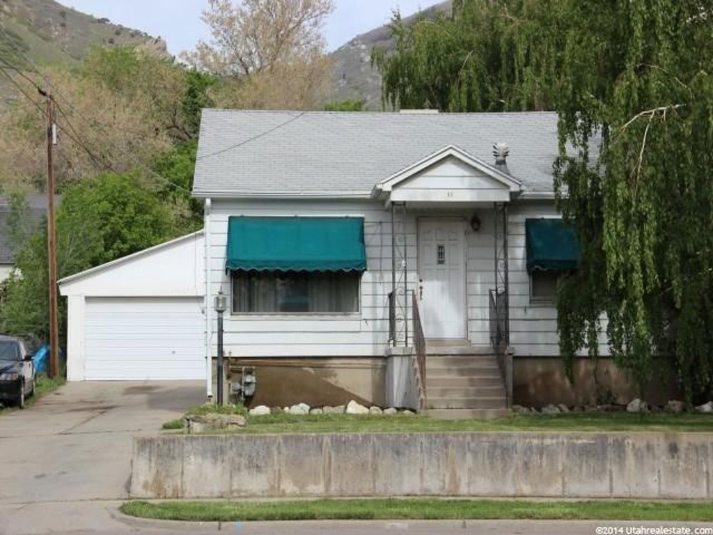 61 S 400 E, Centerville, UT 84014