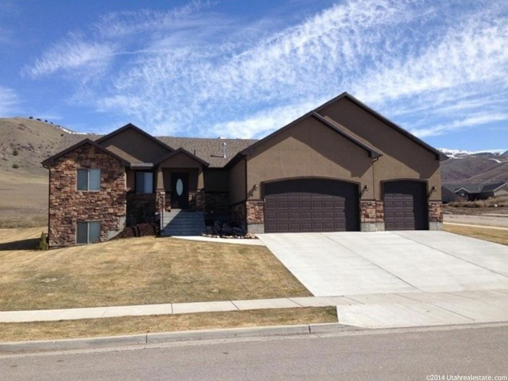 16 S 1100 E, Smithfield, UT 84335