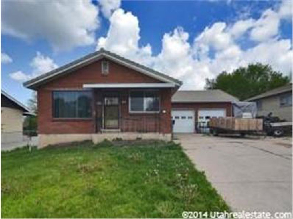 2270 W 5950 S, Roy, UT 84067