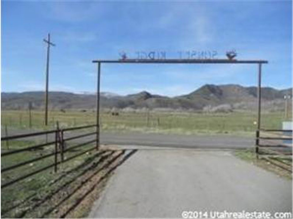 4825 N Sunset Rd E #1, Oakley, UT 84055
