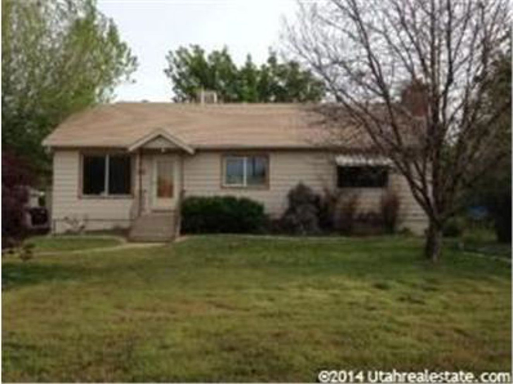463 Center St, Clearfield, UT 84015