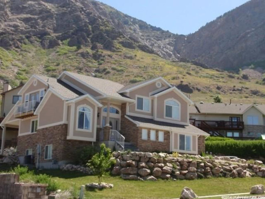 826 N Harrison Blvd, Ogden, UT 84404