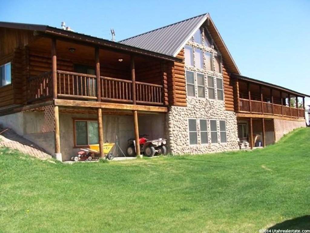 362 N Cemetery Rd E, Dingle, ID 83233