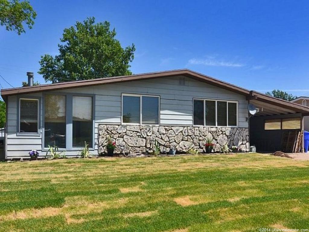 184 W 1075 N, Sunset, UT 84015