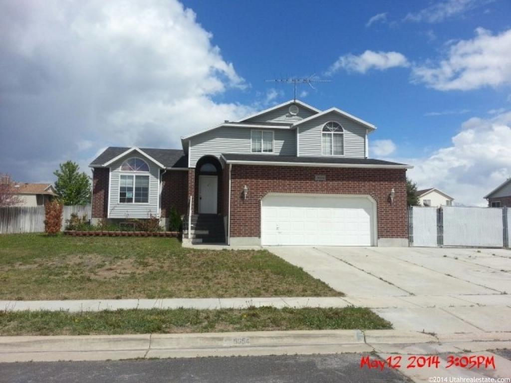 5654 S 3750 W, Roy, UT 84067